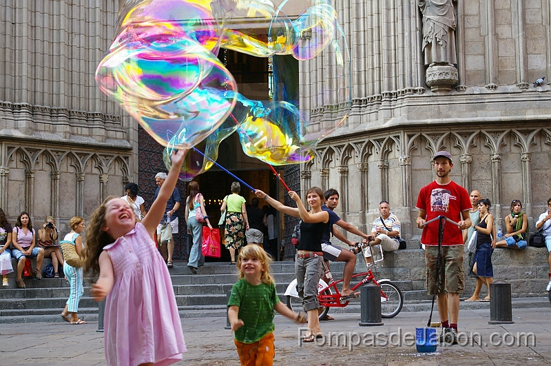 pompasdejabon-17.jpg - Paks para escuelas fiestas infantiles, contratacion y organizacion en Barcelona.